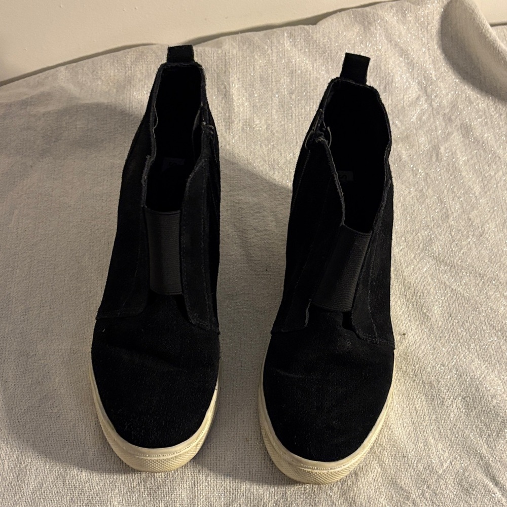 Steve Madden Black Slip-On Suede Platform Sneakers with White Sole